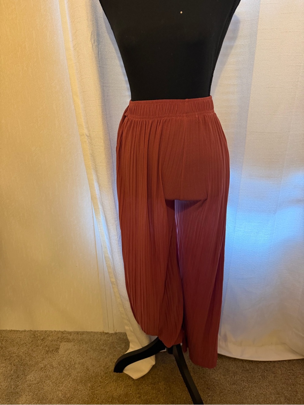 Love Brand Mauve Pink Ribbed Knit Top